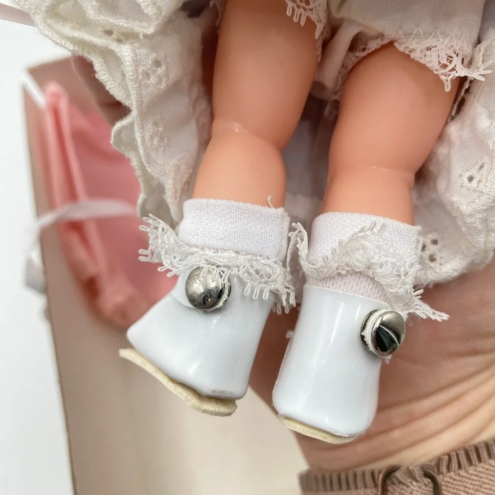 Madame Alexander‎ Strawberry Pie Wendy 8